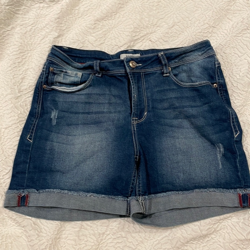 Cut off jean shorts, dark wash